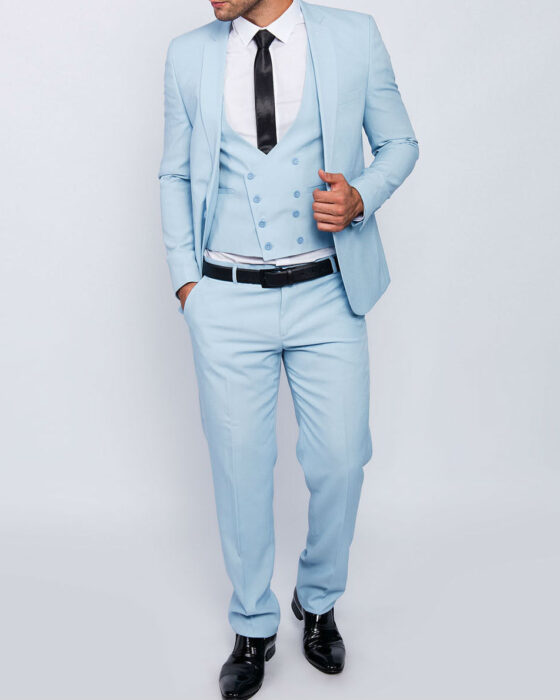 Men suit slim fit in light blu with vest