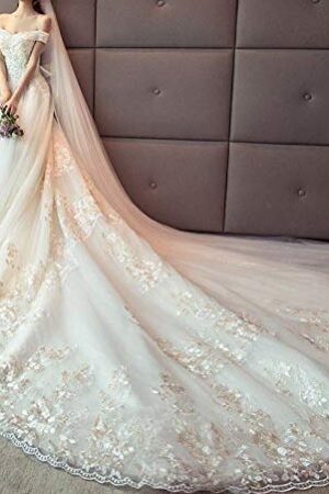 Vestito da sposa coda lunga